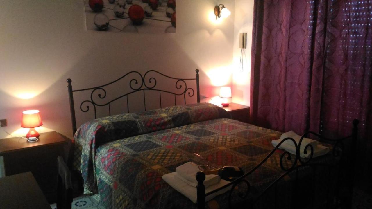 Hotel California Milazzo Extérieur photo
