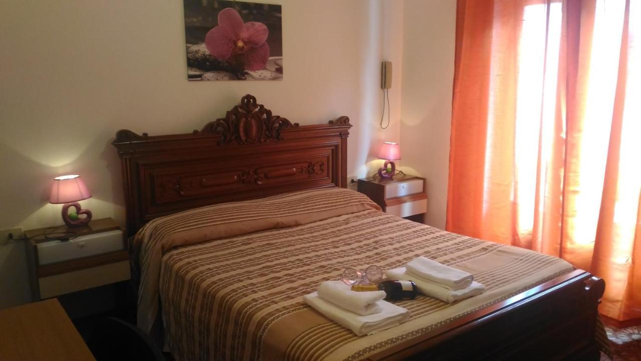 Hotel California Milazzo Extérieur photo