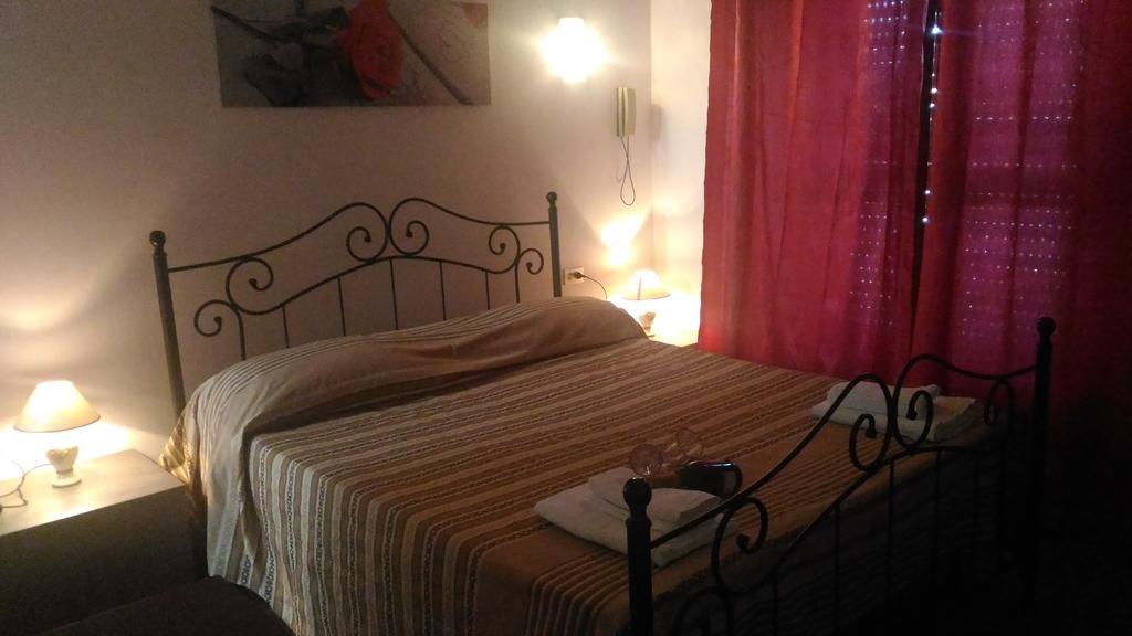 Hotel California Milazzo Extérieur photo